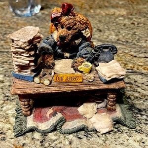 Boyd’s Bears &friends Ms Griz Monday morning Perfect condition
